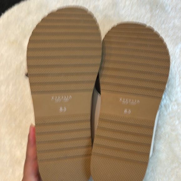 Cecelia New York Beige Crossover Mules - Picture 6 of 6